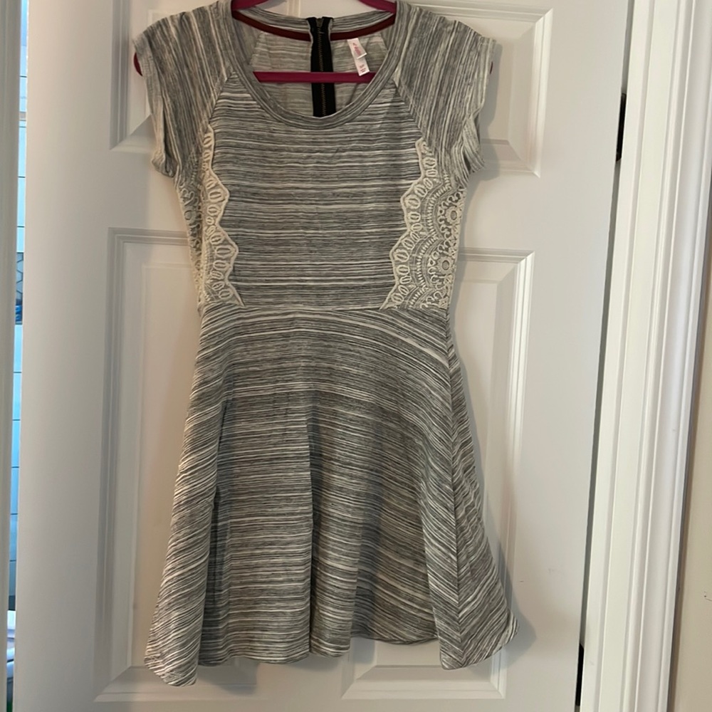 Xhilaration, grey lace detail dress, size small, zip back